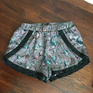 New Allison Collection New York Shorts